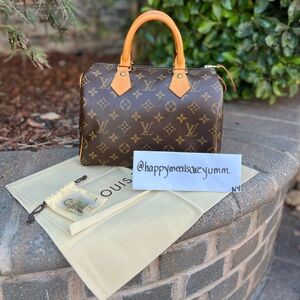 100% AUTHENTIC LOUIS VUITTON SPEEDY 25 MINT